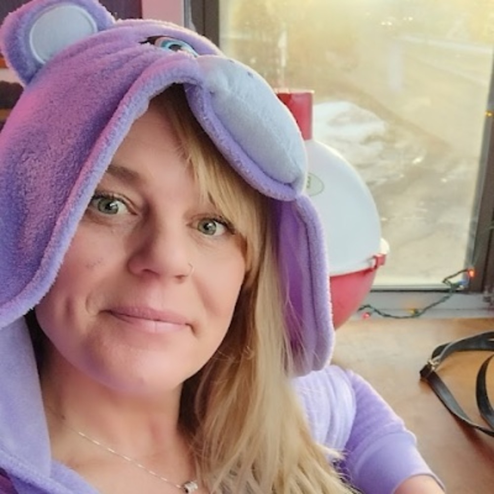 Meet your Posher, Tashara